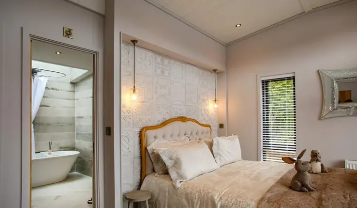 Highland lodges with a hot tub