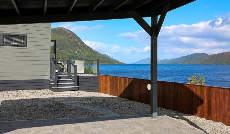 Highland lodges with a hot tub